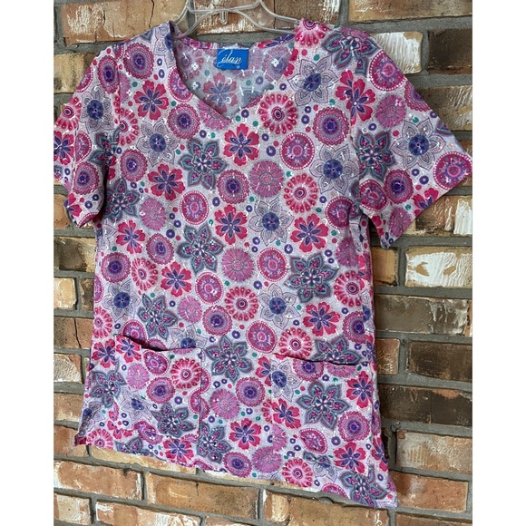 Élan By Barco Pink Multicolored Scrub Top with Front Pockets Small - Picture 6 of 7